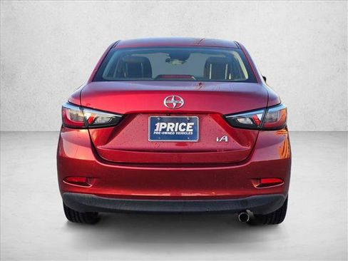 Used 2016 Scion iA image 7