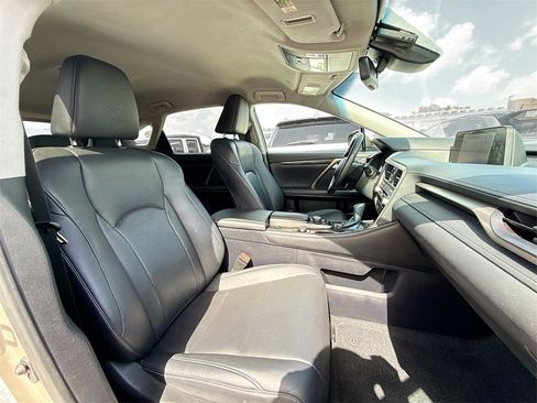 Used 2017 Lexus RX 350 FWD w/ Accessory Package image 31