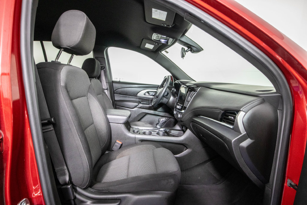Used 2023 Chevrolet Traverse LT FWD image 10