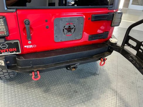Used 2016 Jeep Wrangler Unlimited Sport w/ Quick Order Package 24S AWD/4WD image 14