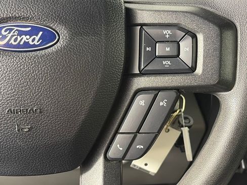 Used 2020 Ford F150 XLT w/ Trailer Tow Package image 18