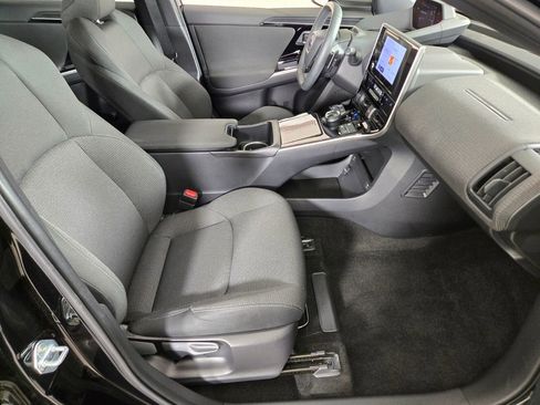 Certified 2025 Subaru Solterra AWD/4WD image 21