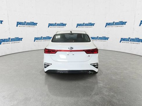 Used 2019 Kia Forte S FWD image 9