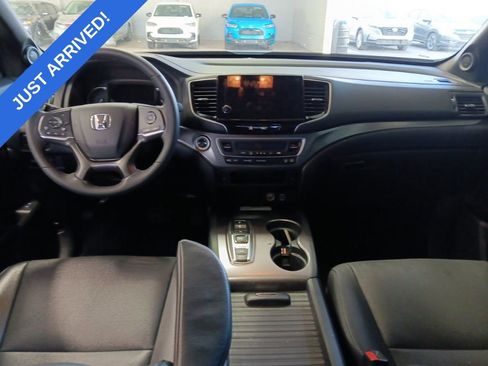 Used 2023 Honda Passport EX-L image 5