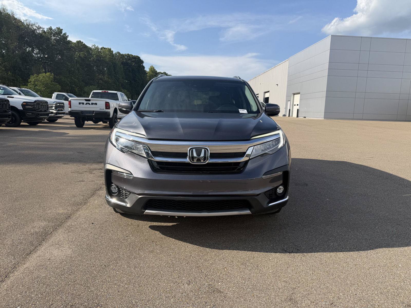Used 2022 Honda Pilot Elite image 2