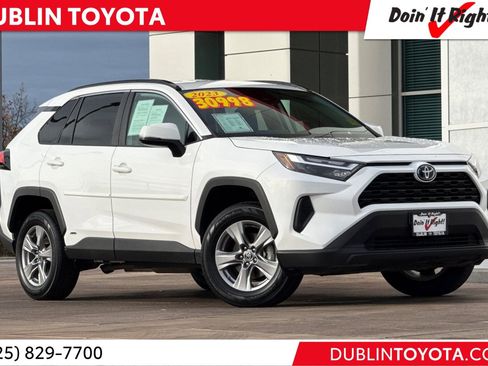 Certified 2023 Toyota RAV4 LE image 1