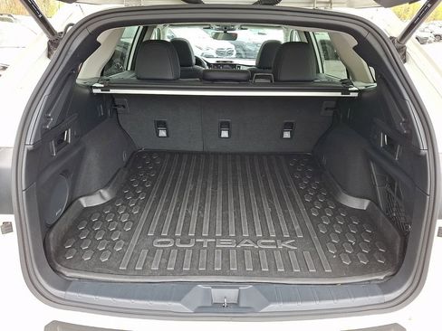 Certified 2023 Subaru Outback Limited image 29