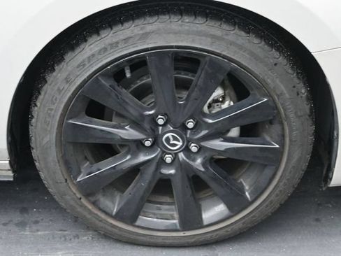 Used 2024 MAZDA MAZDA3 s FWD image 41