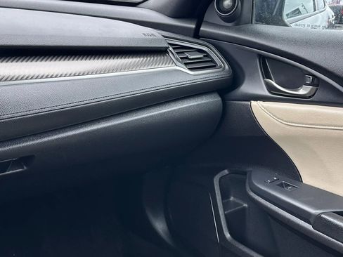 Used 2018 Honda Civic Sport Touring image 18