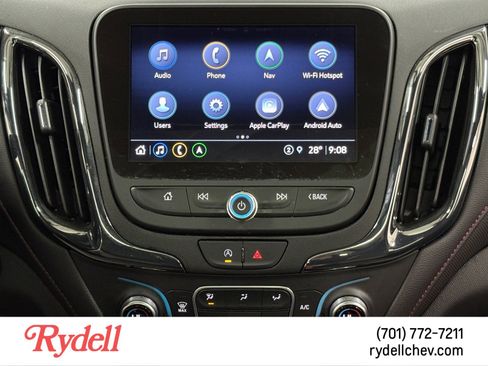 Used 2024 Chevrolet Equinox RS w/ RS Leather Package AWD/4WD image 20