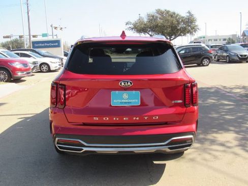 Used 2021 Kia Sorento S FWD image 8