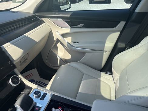 Used 2022 Jaguar F-PACE S AWD/4WD image 20