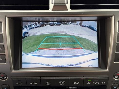 Used 2021 Lexus GX 460 Premium image 17