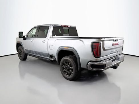 Used 2024 GMC Sierra 2500 AT4 w/ AT4 Premium Plus Package AWD/4WD image 5