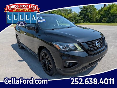 Used 2018 Nissan Pathfinder SL w/ Midnight Edition Package AWD/4WD image 1