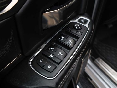Used 2020 RAM 5500 4x4 Crew Cab image 45