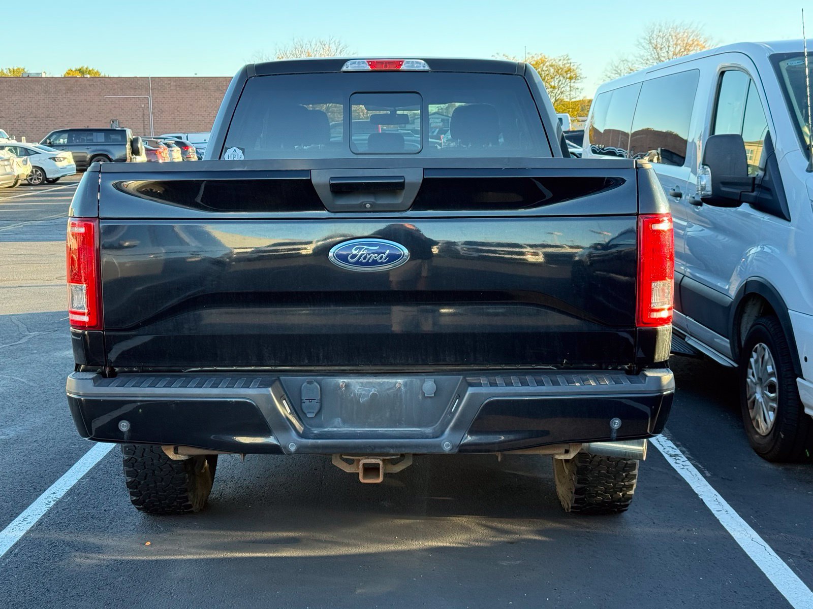 Used 2016 Ford F150 XLT w/ Equipment Group 302A Luxury AWD/4WD image 3
