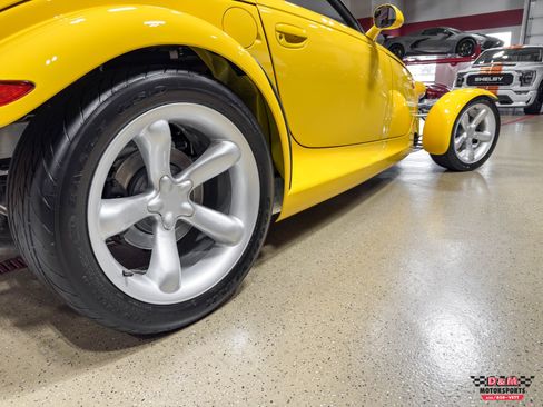 Used 1999 Plymouth Prowler RWD image 41