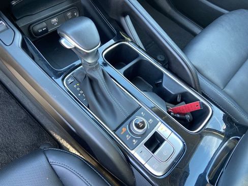 Used 2025 Kia Telluride S image 37