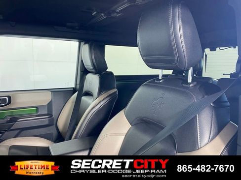 Used 2024 Ford Bronco Big Bend AWD/4WD image 9