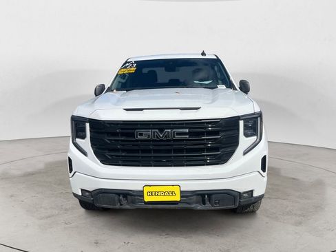Used 2023 GMC Sierra 1500 Elevation image 3