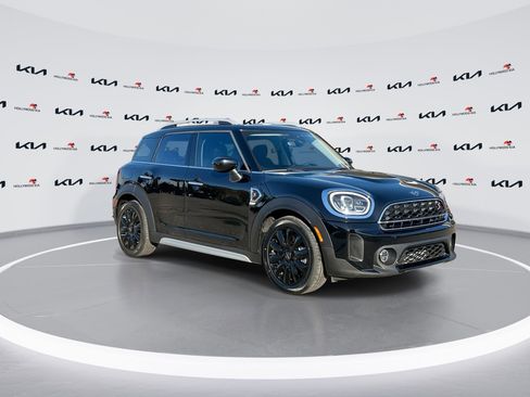 Used 2022 MINI Cooper Countryman S image 2