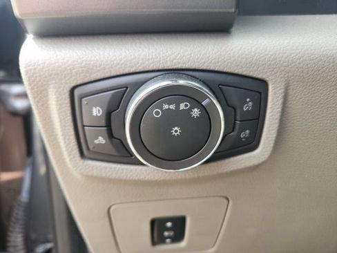 Used 2016 Ford F150 XLT w/ Equipment Group 302A Luxury RWD image 18