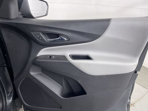 Used 2020 Chevrolet Equinox LT AWD/4WD image 24