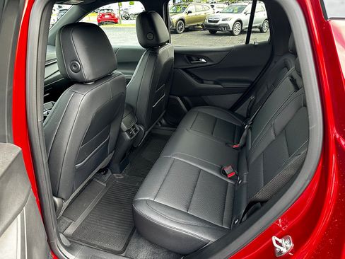 Used 2026 Chevrolet Equinox LT w/ Convenience Package II AWD/4WD image 13