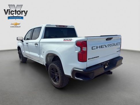 Used 2022 Chevrolet Silverado 1500 Custom Trail Boss w/ LPO, Dark Essentials Package AWD/4WD image 5