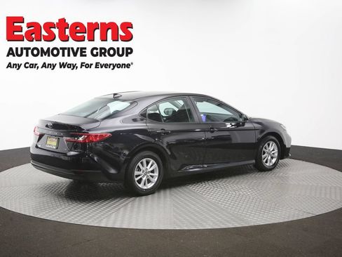 Used 2025 Toyota Camry LE FWD image 41
