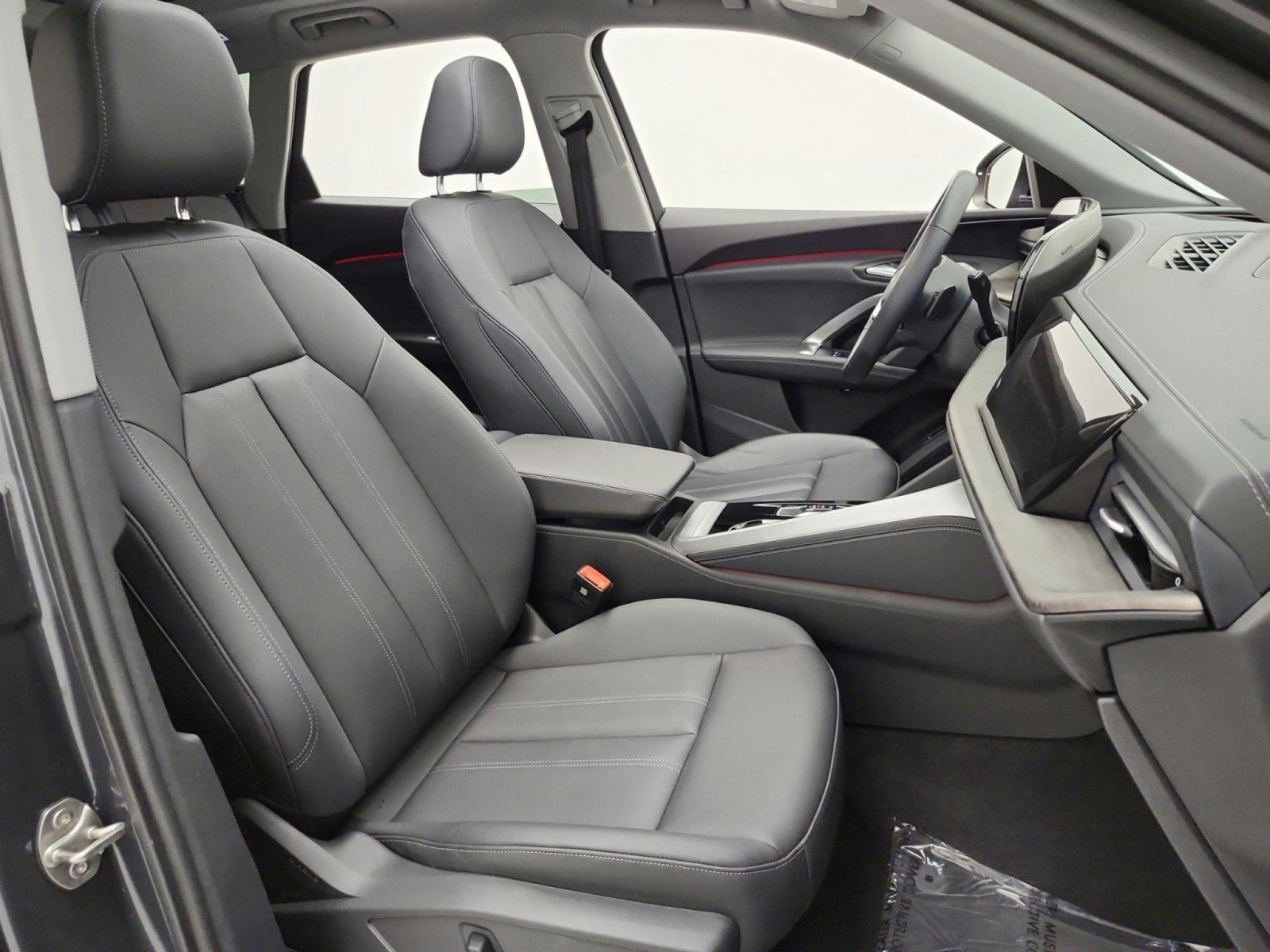 Used 2025 Audi Q5 Premium AWD/4WD image 20