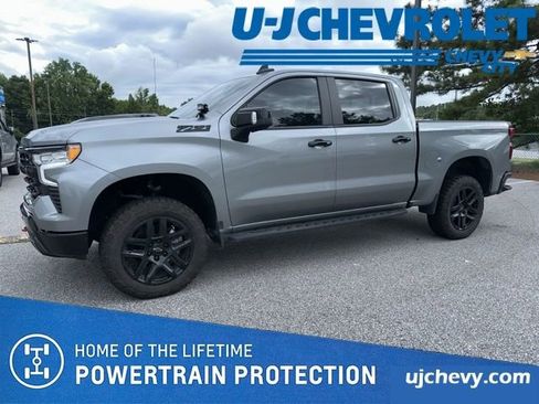 Used 2024 Chevrolet Silverado 1500 LT Trail Boss w/ Convenience Package II AWD/4WD image 1
