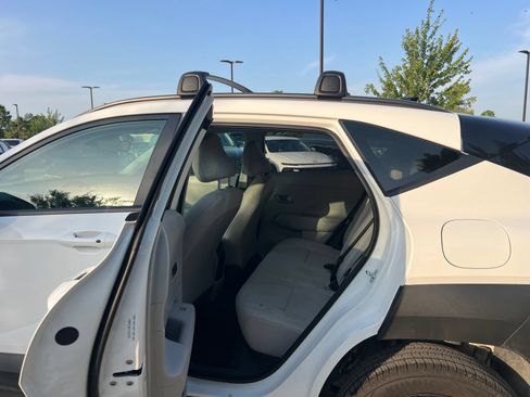 Used 2026 Hyundai Kona SEL Sport AWD/4WD image 17