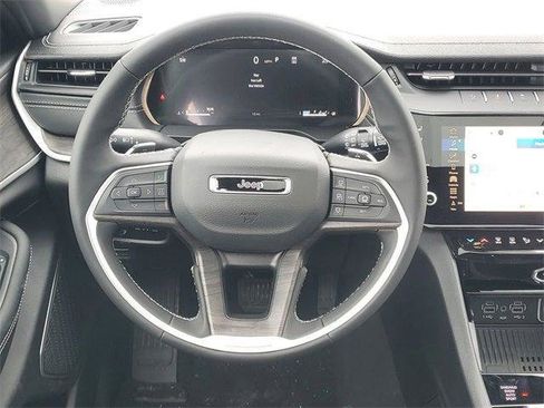 New 2026 Jeep Grand Cherokee L Limited AWD/4WD image 15
