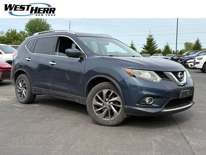 Used 2016 Nissan Rogue SL w/ SL Premium Package