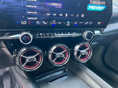 Used 2025 Chevrolet Blazer EV RS AWD/4WD image 21