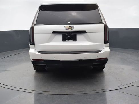 Used 2025 Cadillac Escalade Sport Platinum AWD/4WD image 5