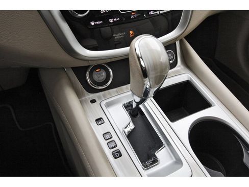 Used 2018 Nissan Murano SL FWD image 30
