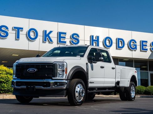 New 2026 Ford F450 XL w/ 360-Degree Camera Package AWD/4WD image 2