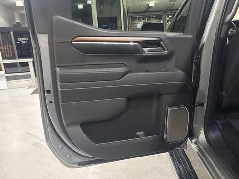 Used 2024 GMC Sierra 1500 Denali w/ Denali Reserve Package AWD/4WD image 30