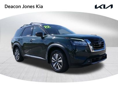 Used 2022 Nissan Pathfinder SL