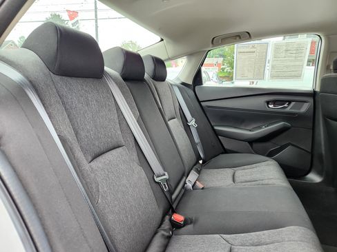 Certified 2023 Honda Accord EX image 15