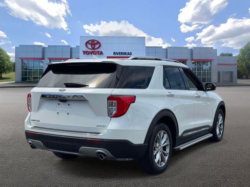 Used 2021 Ford Explorer Limited w/ Equipment Group 301A AWD/4WD image 6