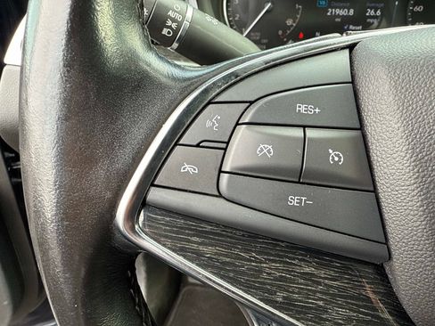 Used 2022 Cadillac XT5 Premium Luxury AWD/4WD image 27