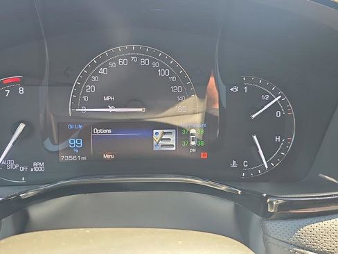 Used 2017 Cadillac XT5 Luxury FWD image 18