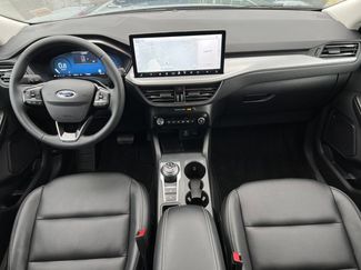Certified 2023 Ford Escape Platinum AWD/4WD video 2