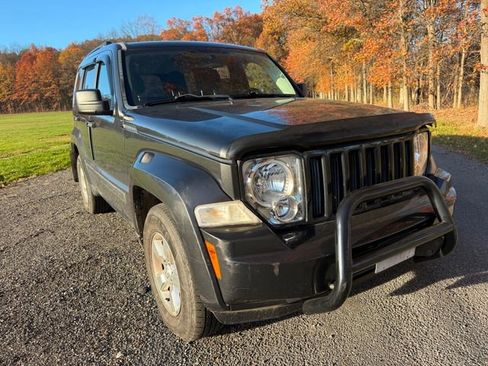 Used 2011 Jeep Liberty Sport w/ Popular Equipment Group image 6
