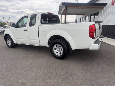 Used 2019 Nissan Frontier S image 10