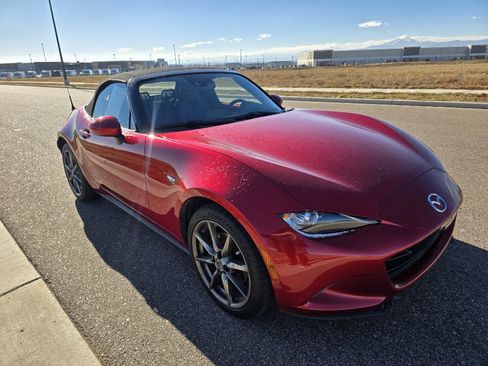 Used 2016 MAZDA MX-5 Miata Grand Touring image 7
